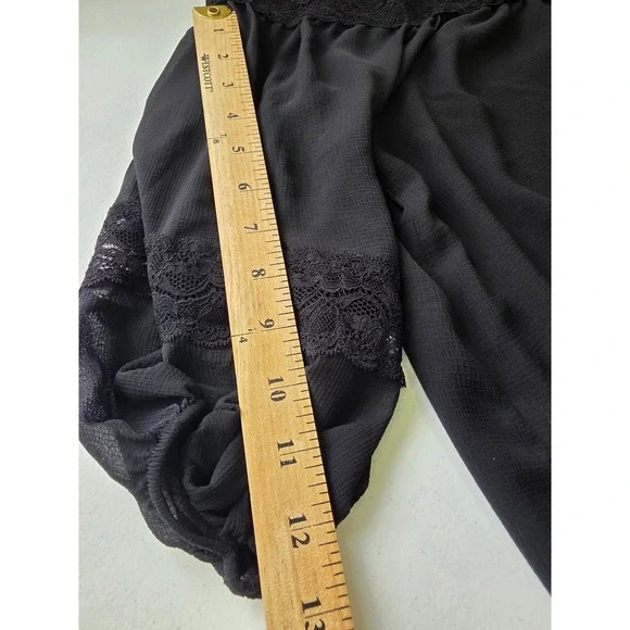 Torrid Black Lace Trim Off Shoulder Chiffon Blouse Plus Size 1 Boho Top - Picture 9 of 9